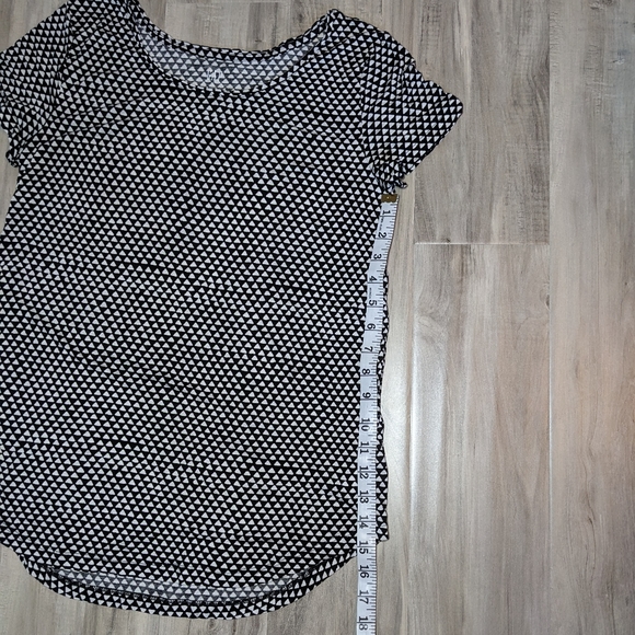 Gap Black and White Pattern Shirt size Small - Picture 4 of 7